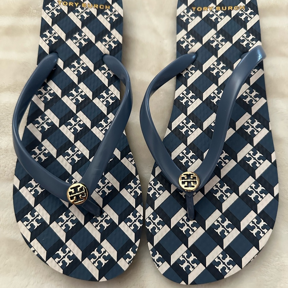 Tory Burch Navy and White Geometric Logo Flip Flops